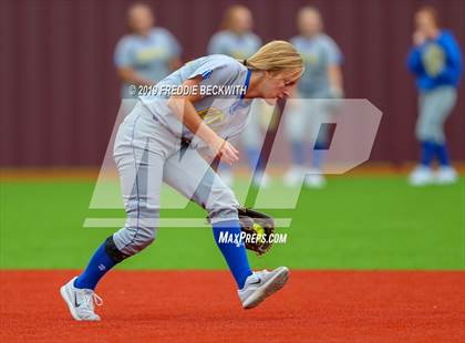Thumbnail 1 in Dodd City vs. Ector (UIL 1A Regional Semifinal) photogallery.