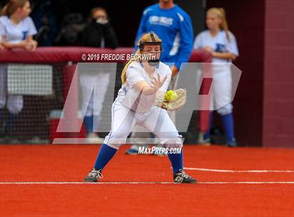 Thumbnail 2 in Dodd City vs. Ector (UIL 1A Regional Semifinal) photogallery.