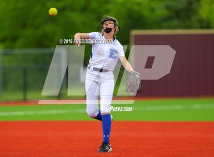 Thumbnail 3 in Dodd City vs. Ector (UIL 1A Regional Semifinal) photogallery.