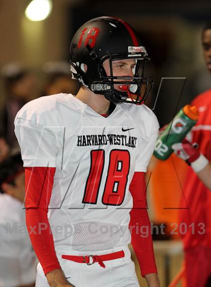Thumbnail 3 in Harvard-Westlake vs. Sylmar photogallery.
