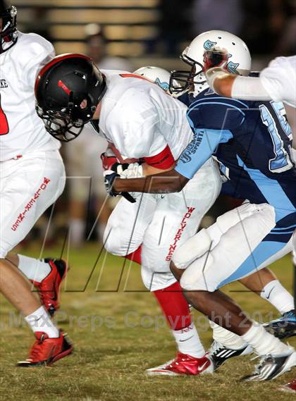 Thumbnail 2 in Harvard-Westlake vs. Sylmar photogallery.
