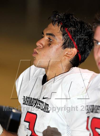 Thumbnail 2 in Harvard-Westlake vs. Sylmar photogallery.
