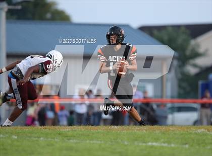 Thumbnail 2 in Linden-McKinley @ Amanda-Clearcreek photogallery.