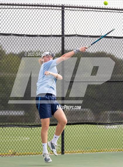 Thumbnail 3 in Greene Central vs. Raleigh Charter  (NCHSAA 2A Individual Semifinal) photogallery.