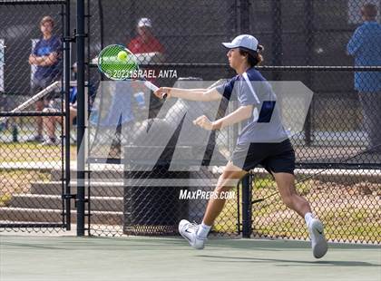 Thumbnail 3 in Greene Central vs. Raleigh Charter  (NCHSAA 2A Individual Semifinal) photogallery.
