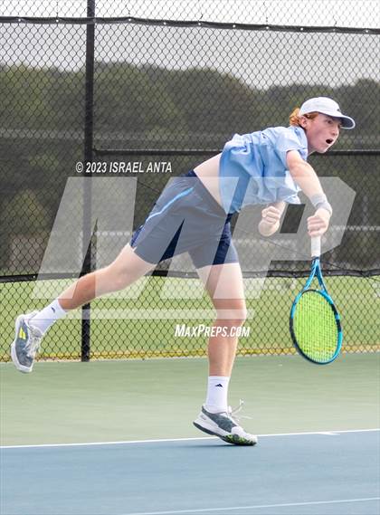 Thumbnail 1 in Greene Central vs. Raleigh Charter  (NCHSAA 2A Individual Semifinal) photogallery.