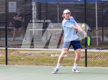 Thumbnail 1 in Greene Central vs. Raleigh Charter  (NCHSAA 2A Individual Semifinal) photogallery.