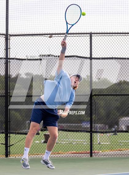 Thumbnail 3 in Greene Central vs. Raleigh Charter  (NCHSAA 2A Individual Semifinal) photogallery.