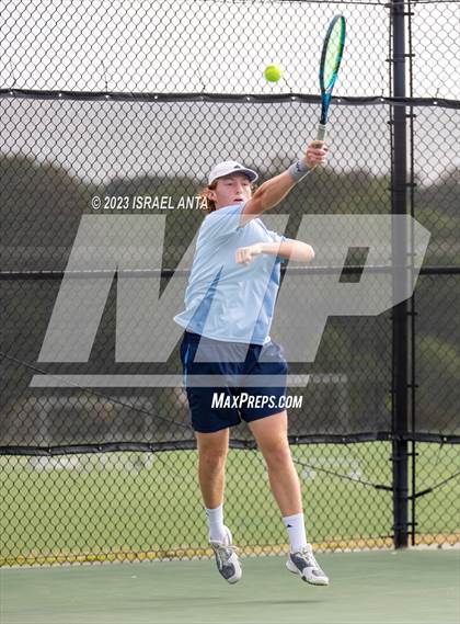 Thumbnail 2 in Greene Central vs. Raleigh Charter  (NCHSAA 2A Individual Semifinal) photogallery.