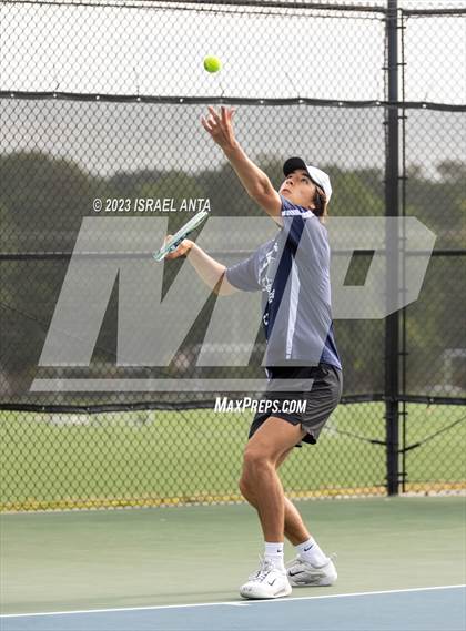 Thumbnail 3 in Greene Central vs. Raleigh Charter  (NCHSAA 2A Individual Semifinal) photogallery.