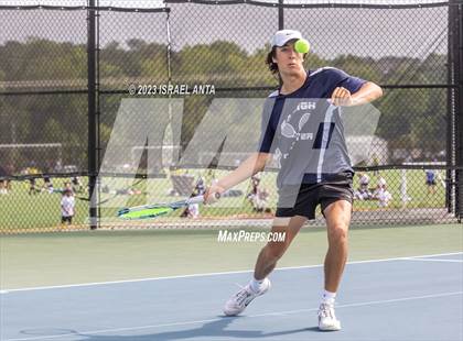 Thumbnail 1 in Greene Central vs. Raleigh Charter  (NCHSAA 2A Individual Semifinal) photogallery.