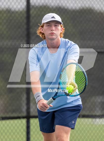 Thumbnail 3 in Greene Central vs. Raleigh Charter  (NCHSAA 2A Individual Semifinal) photogallery.