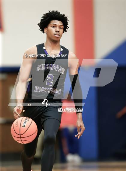 Thumbnail 3 in East St. Louis vs. Christian Brothers (King Classic in the City of Champions) photogallery.