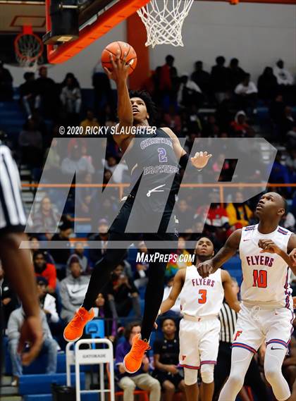 Thumbnail 1 in East St. Louis vs. Christian Brothers (King Classic in the City of Champions) photogallery.