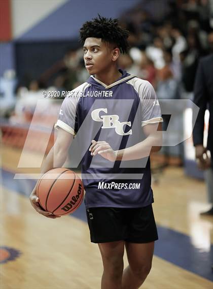 Thumbnail 1 in East St. Louis vs. Christian Brothers (King Classic in the City of Champions) photogallery.