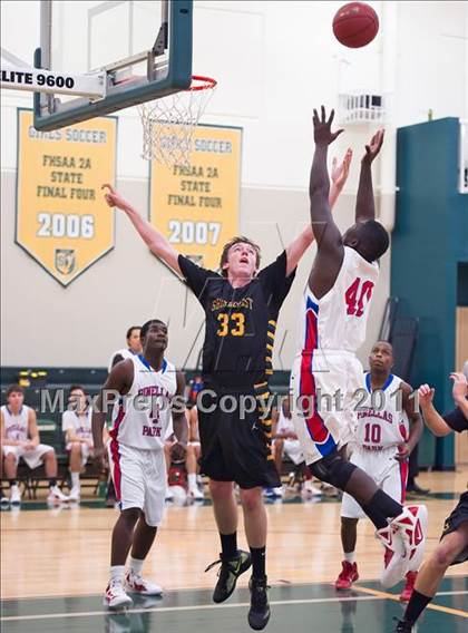 Thumbnail 3 in Shorecrest Prep vs Pinellas (Park Holiday Tournament) photogallery.