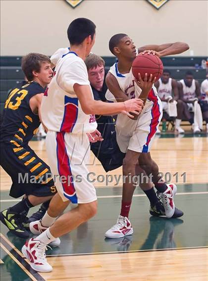 Thumbnail 2 in Shorecrest Prep vs Pinellas (Park Holiday Tournament) photogallery.