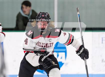 Thumbnail 1 in Needham @ Wellesley photogallery.