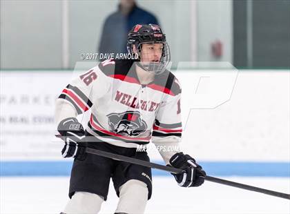 Thumbnail 1 in Needham @ Wellesley photogallery.