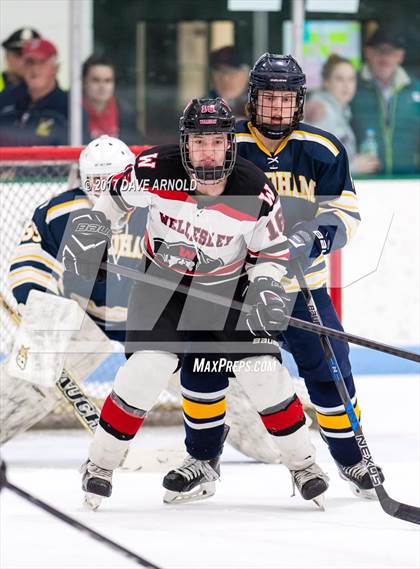 Thumbnail 1 in Needham @ Wellesley photogallery.