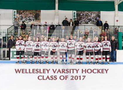 Thumbnail 1 in Needham @ Wellesley photogallery.