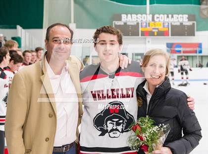 Thumbnail 2 in Needham @ Wellesley photogallery.