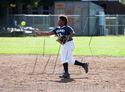 Thumbnail 3 in Rosemont @ Sacramento photogallery.
