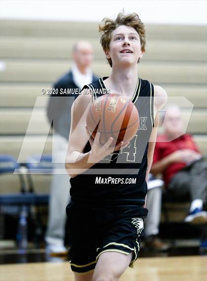 Thumbnail 2 in Oak Park vs La Canada photogallery.