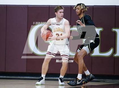 Thumbnail 2 in Oak Park vs La Canada photogallery.