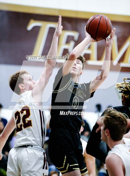 Thumbnail 1 in Oak Park vs La Canada photogallery.