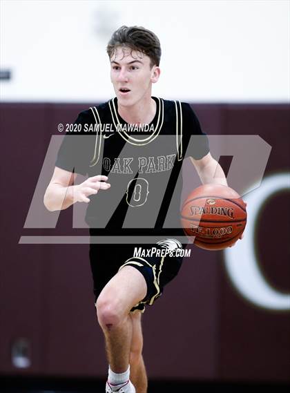 Thumbnail 2 in Oak Park vs La Canada photogallery.
