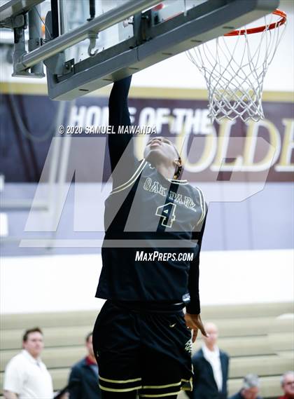 Thumbnail 1 in Oak Park vs La Canada photogallery.
