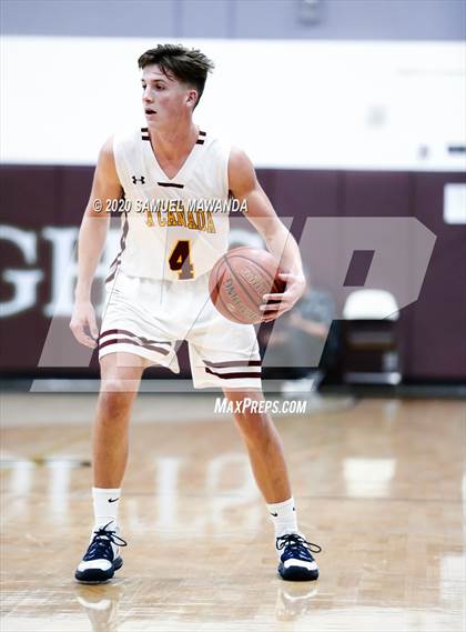 Thumbnail 2 in Oak Park vs La Canada photogallery.