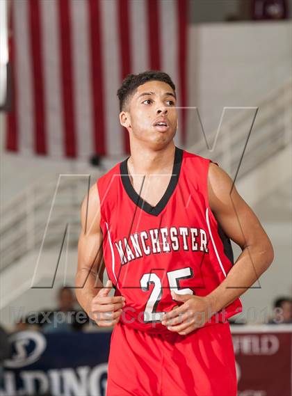 Thumbnail 2 in Springfield Central vs. Manchester (Spalding Hoophall Classic) photogallery.