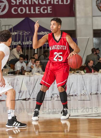 Thumbnail 2 in Springfield Central vs. Manchester (Spalding Hoophall Classic) photogallery.