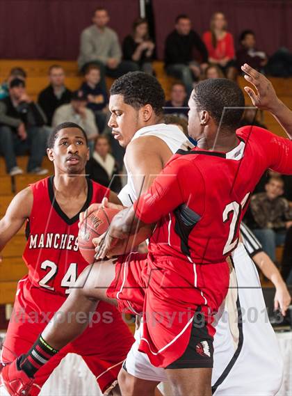 Thumbnail 1 in Springfield Central vs. Manchester (Spalding Hoophall Classic) photogallery.