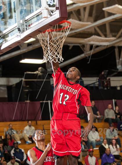 Thumbnail 1 in Springfield Central vs. Manchester (Spalding Hoophall Classic) photogallery.