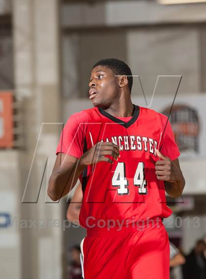 Thumbnail 2 in Springfield Central vs. Manchester (Spalding Hoophall Classic) photogallery.