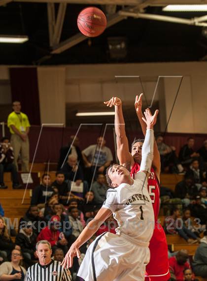 Thumbnail 3 in Springfield Central vs. Manchester (Spalding Hoophall Classic) photogallery.