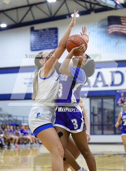 Thumbnail 2 in Peaster vs Lake View (LHB Classic Tournament) photogallery.