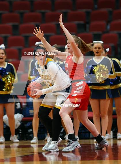 Thumbnail 1 in Seton Catholic vs. Shadow Mountain (AIA 4A Final) photogallery.