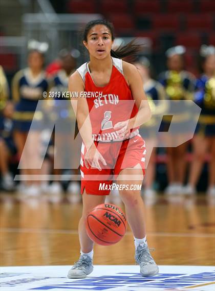Thumbnail 1 in Seton Catholic vs. Shadow Mountain (AIA 4A Final) photogallery.