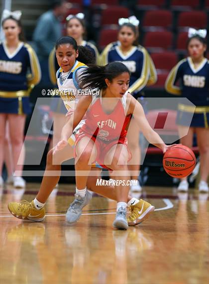 Thumbnail 1 in Seton Catholic vs. Shadow Mountain (AIA 4A Final) photogallery.