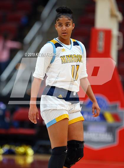 Thumbnail 2 in Seton Catholic vs. Shadow Mountain (AIA 4A Final) photogallery.