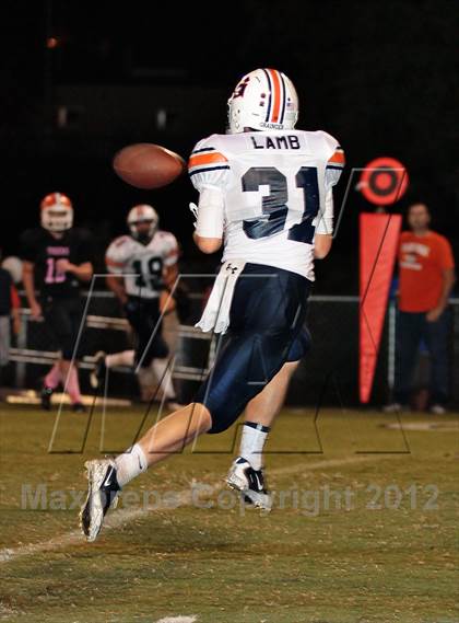 Thumbnail 3 in Grainger @ Pigeon Forge photogallery.