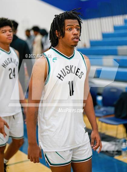 Thumbnail 3 in Weston Ranch vs. Sheldon (Battle for Norcal) photogallery.