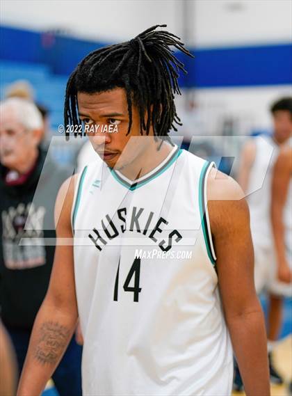 Thumbnail 2 in Weston Ranch vs. Sheldon (Battle for Norcal) photogallery.
