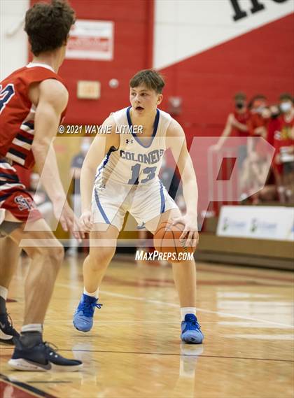 Thumbnail 3 in St. Henry vs Covington Catholic (ninth region) photogallery.