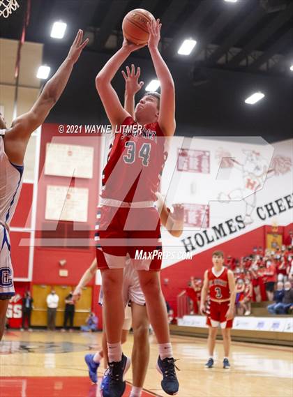 Thumbnail 1 in St. Henry vs Covington Catholic (ninth region) photogallery.