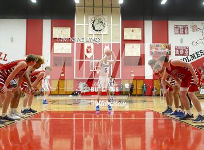 Thumbnail 2 in St. Henry vs Covington Catholic (ninth region) photogallery.